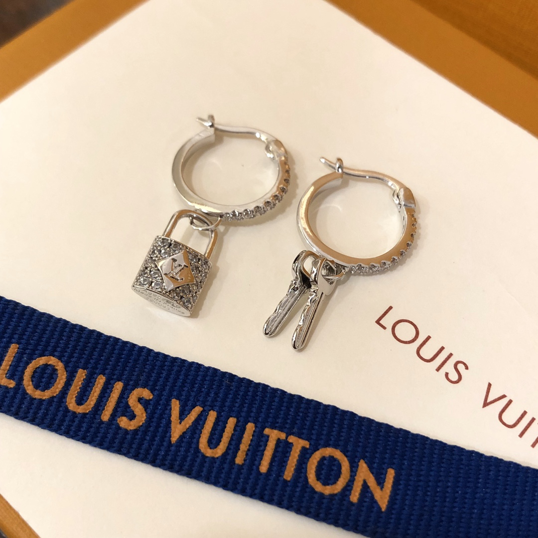 LV earrings-19