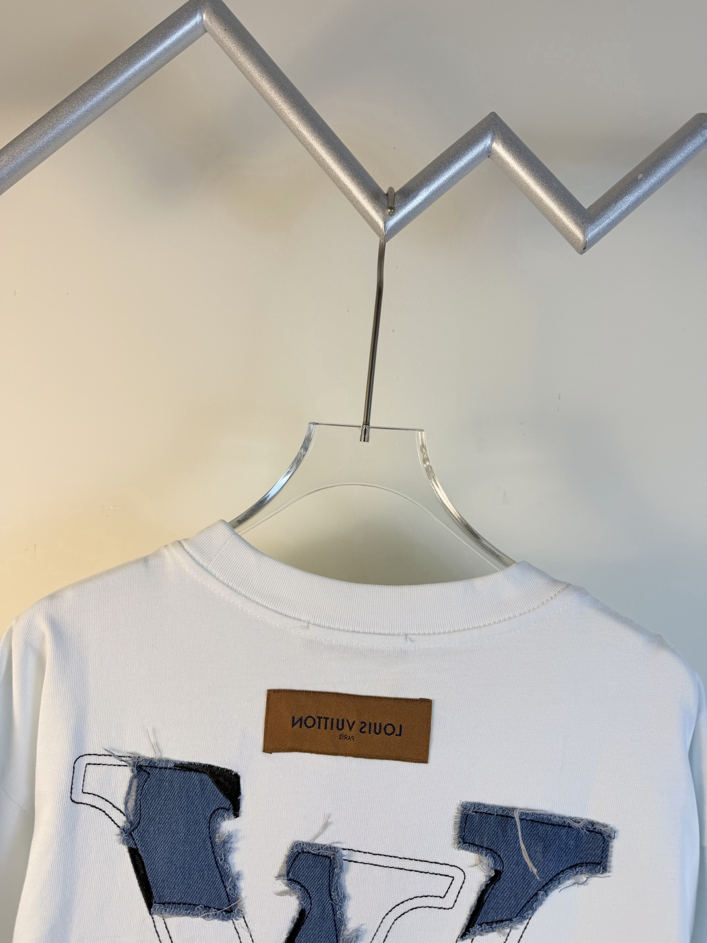 LV clothing-55