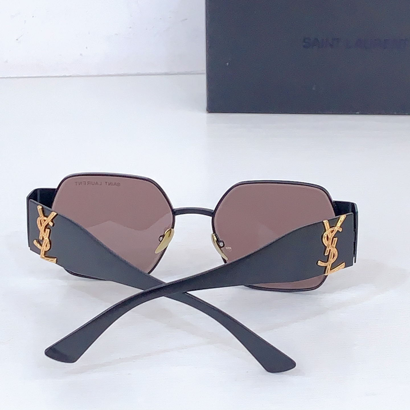 YSL glasses-12