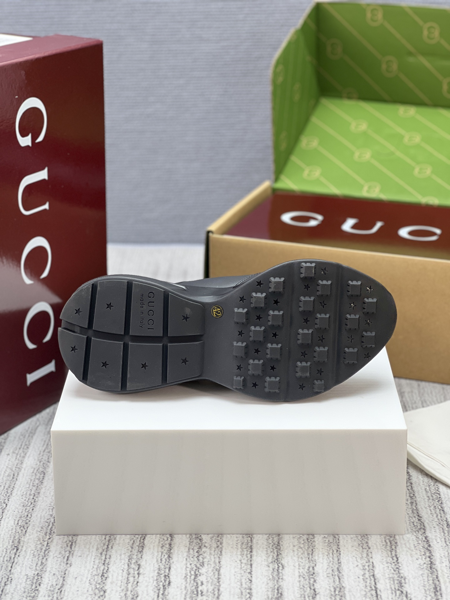 Gucci Sneakers-98