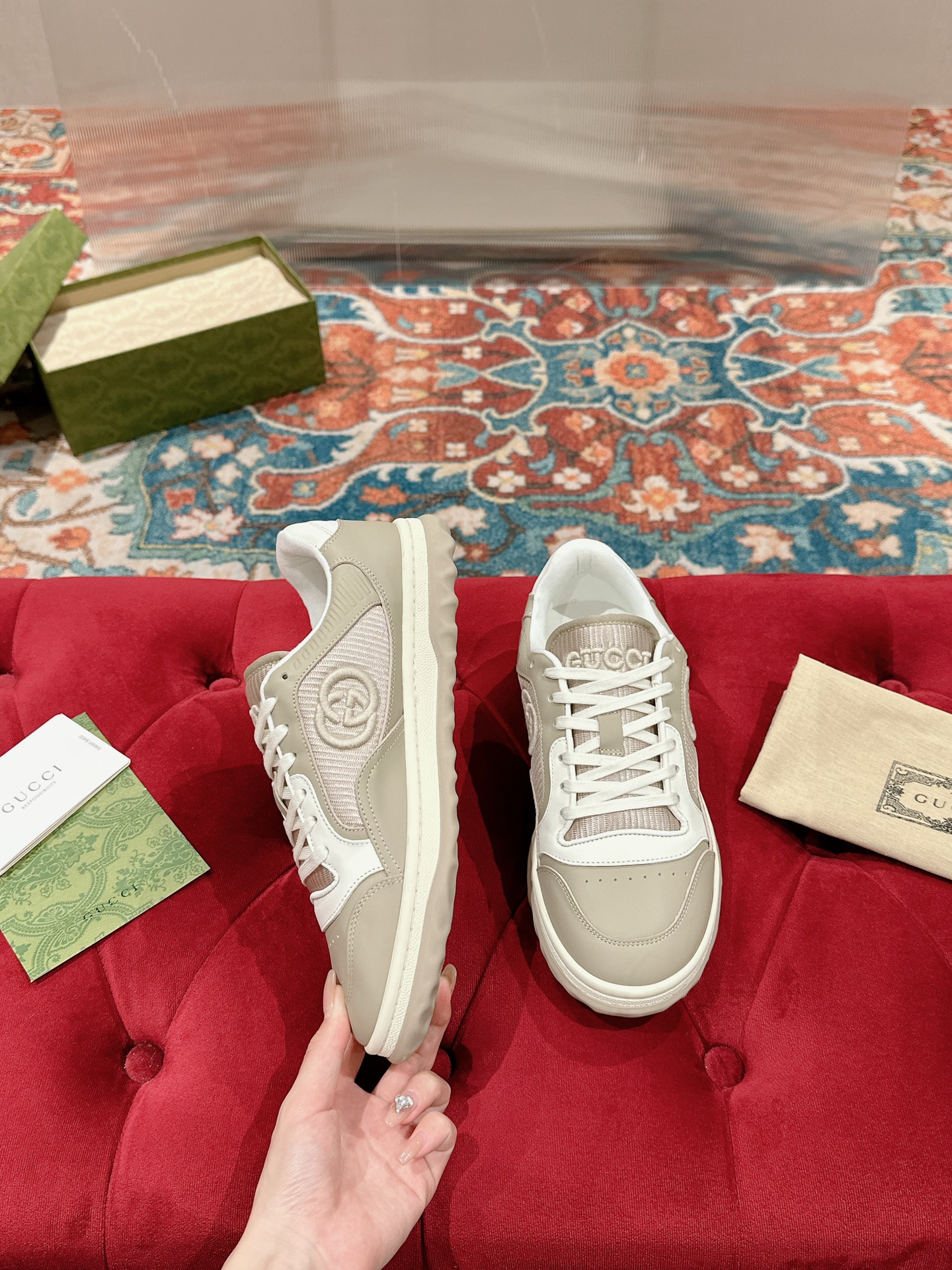 Gucci Sneakers-17