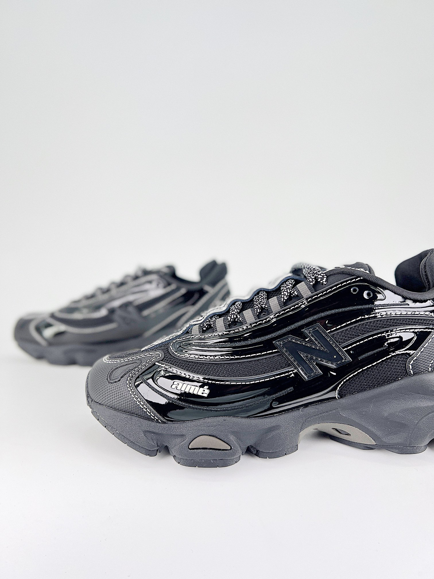 New Balance Sneakers-366