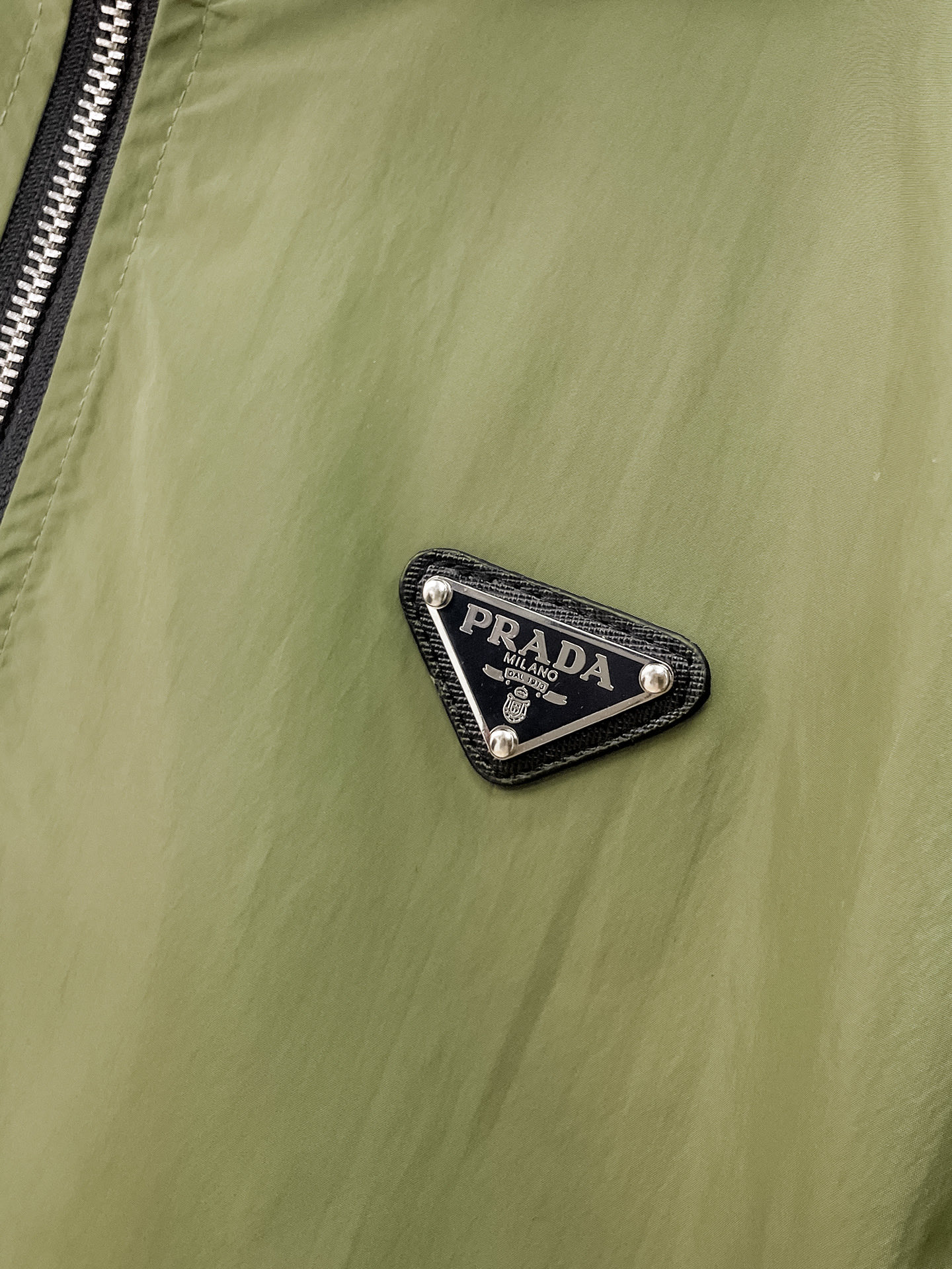 Prada clothing-127