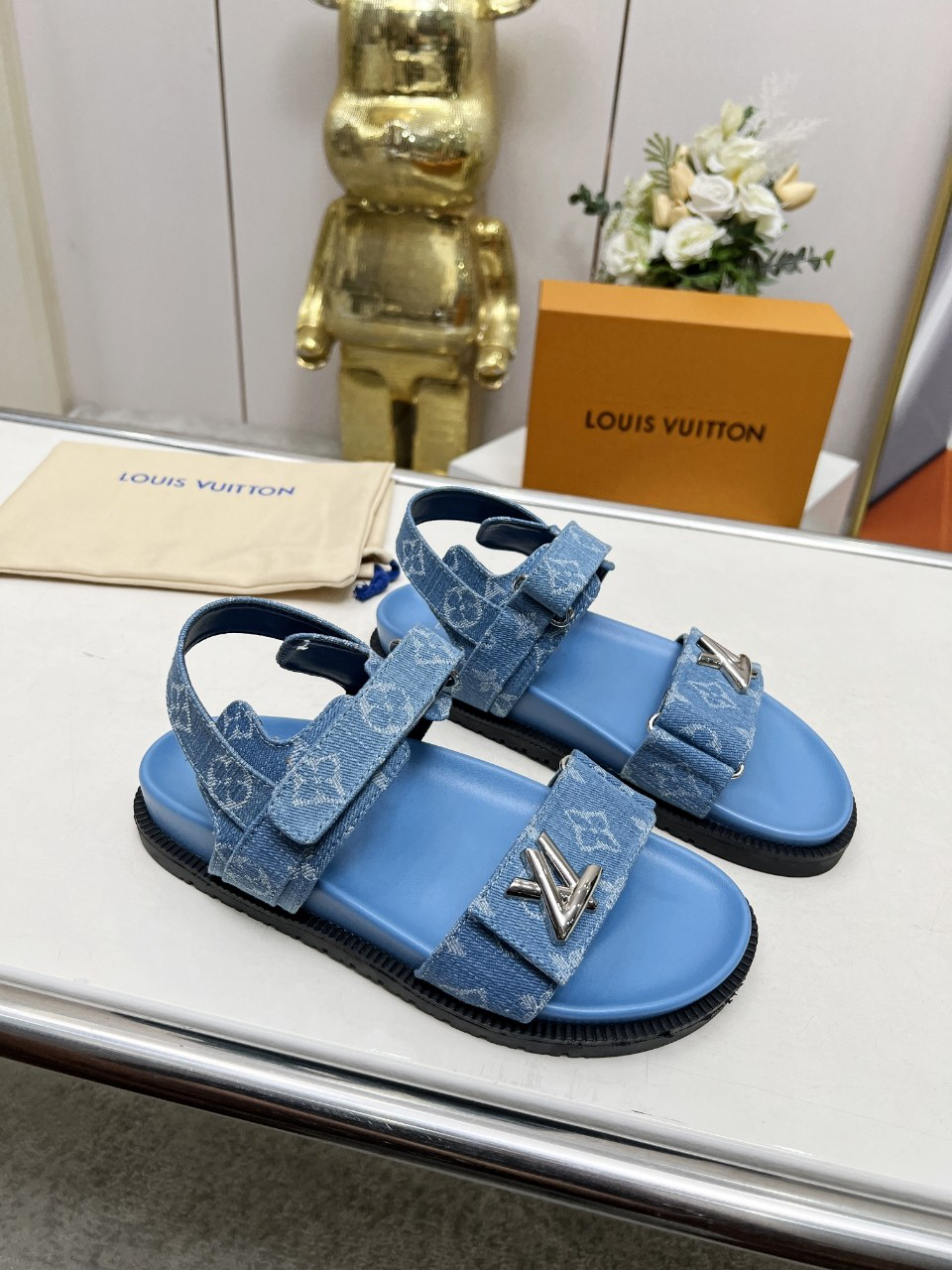 LV Summer footwear