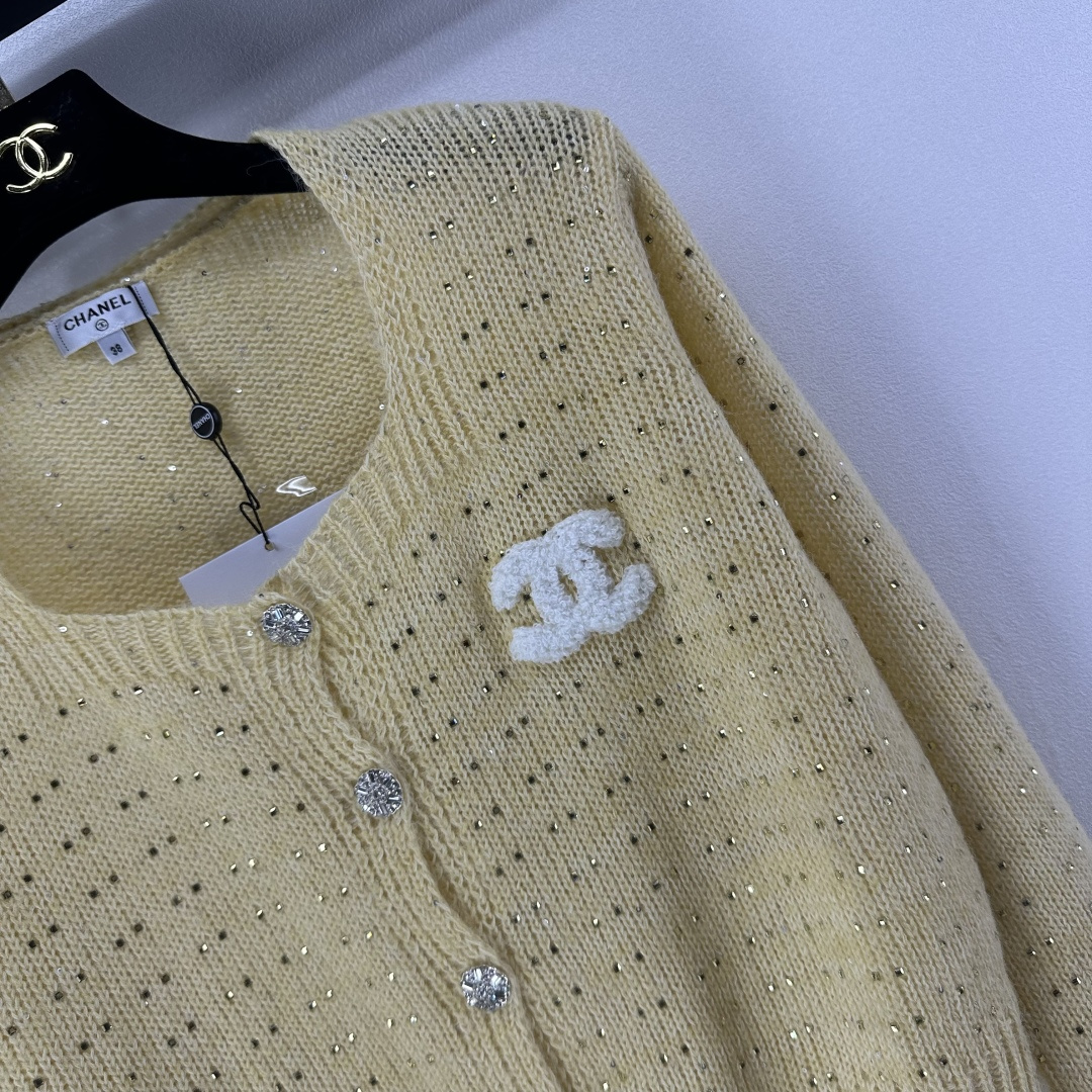 Chanel Clothing-16