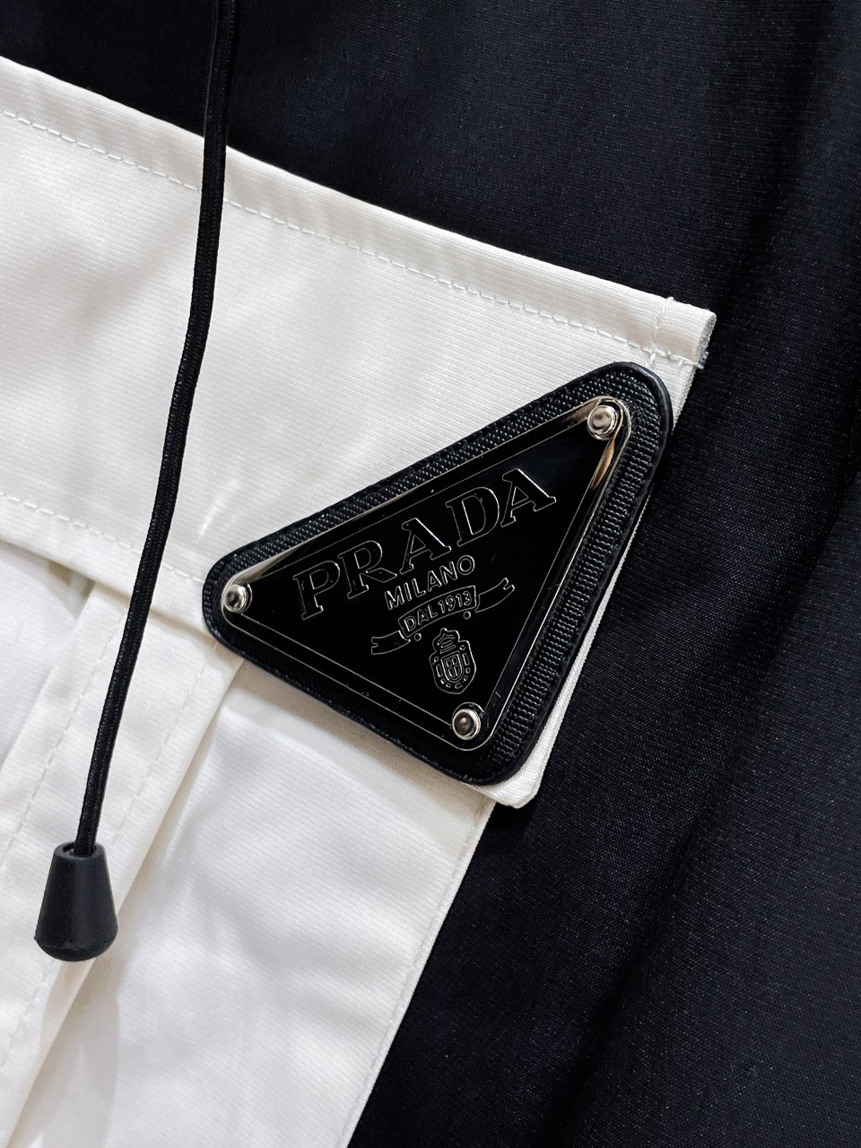 Prada Clothing-104