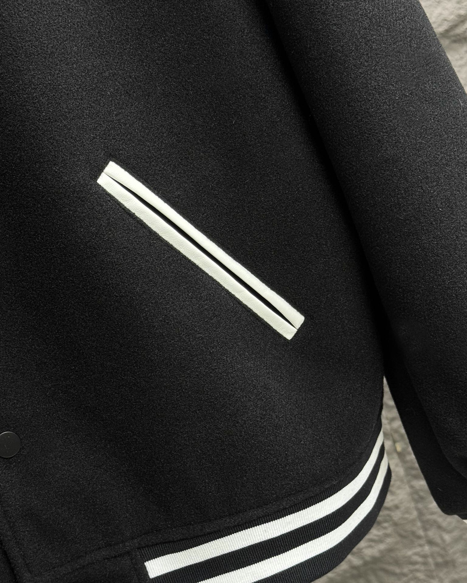 YSL clothing-150