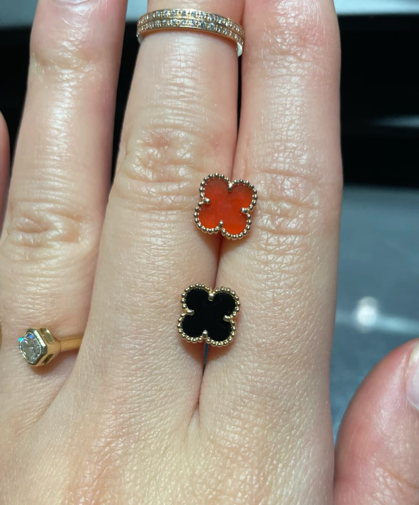 Van Cleef & Arpels earring-82