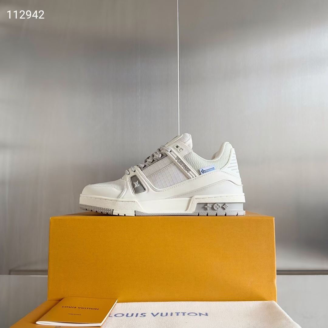 Lv Sneakers-64
