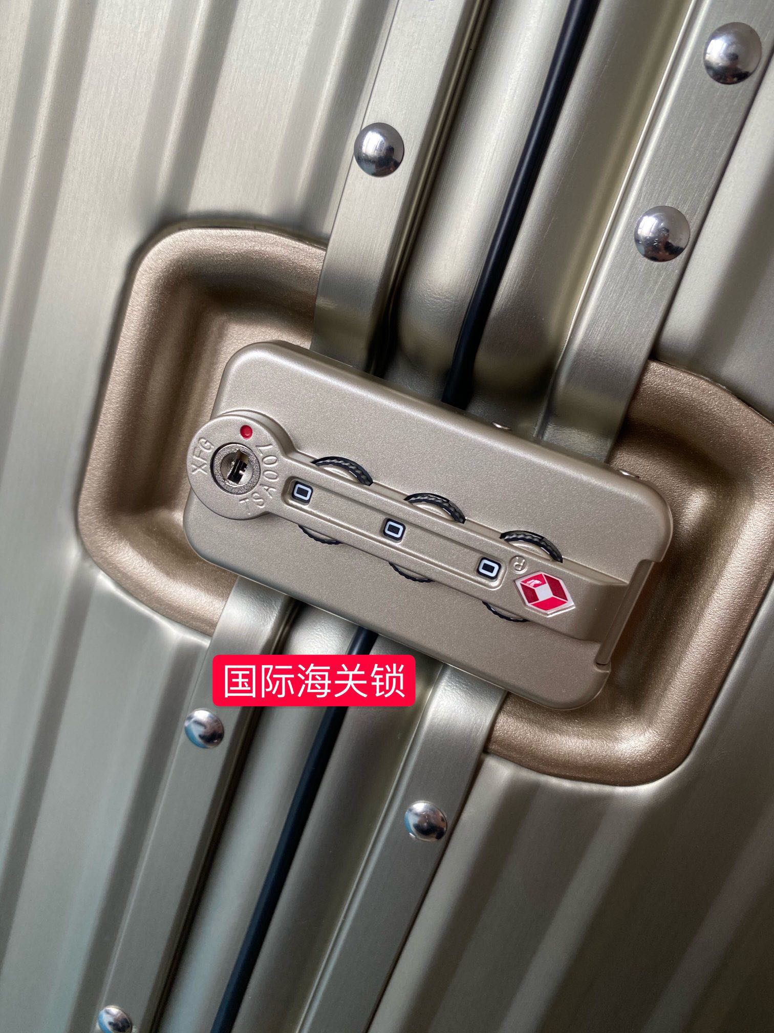 RIMOWA luggage-2