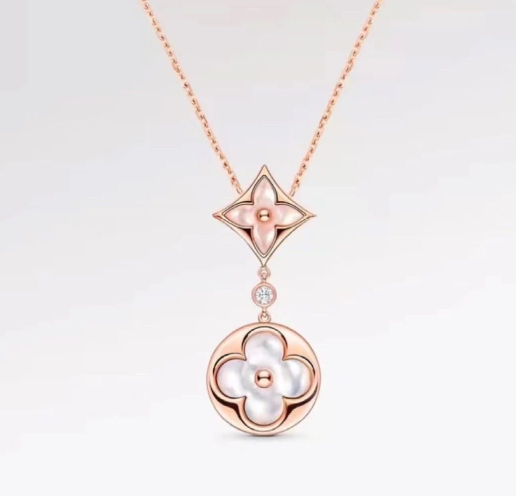 LV necklace-22
