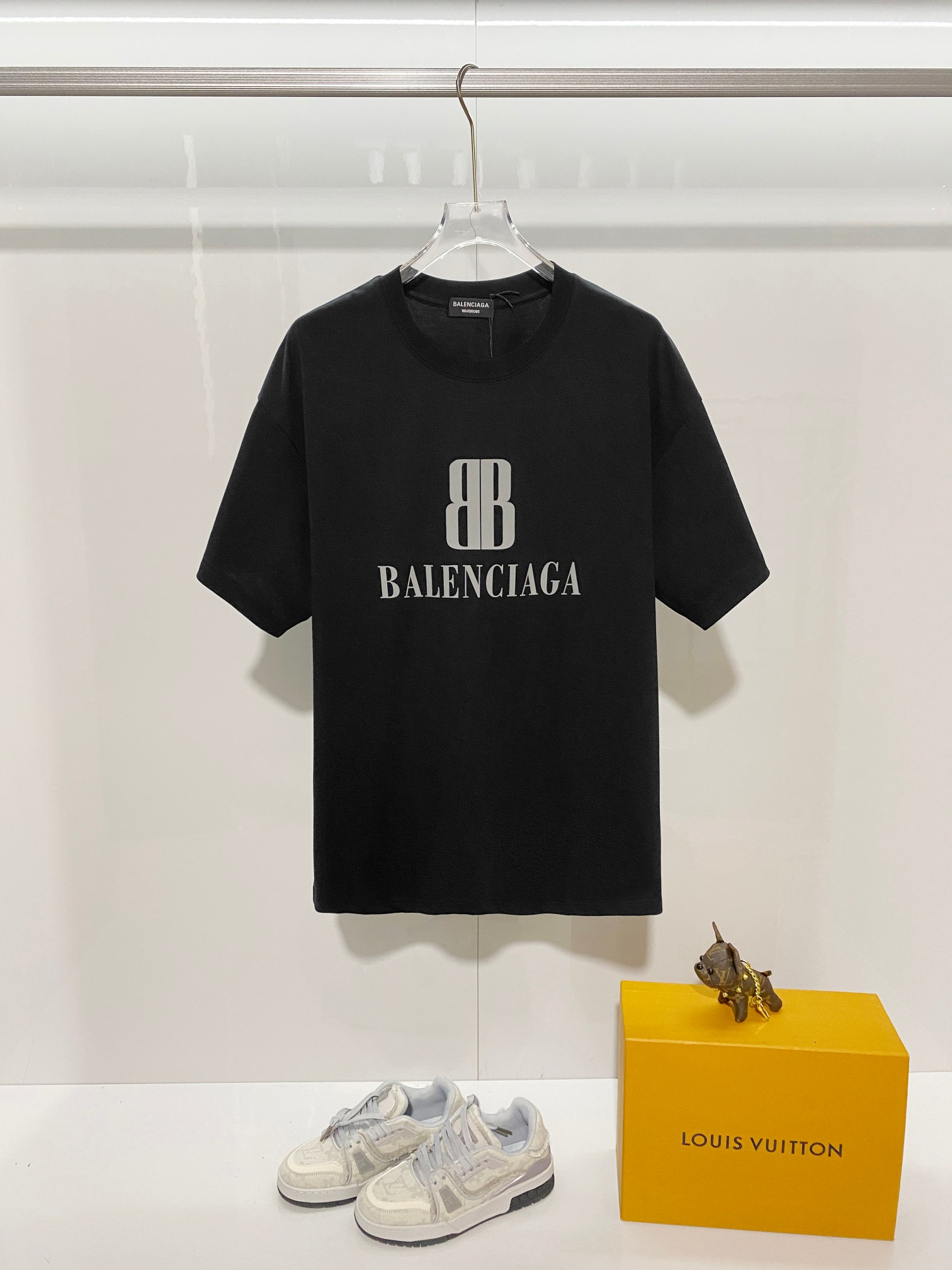 Balenciaga clothing-3