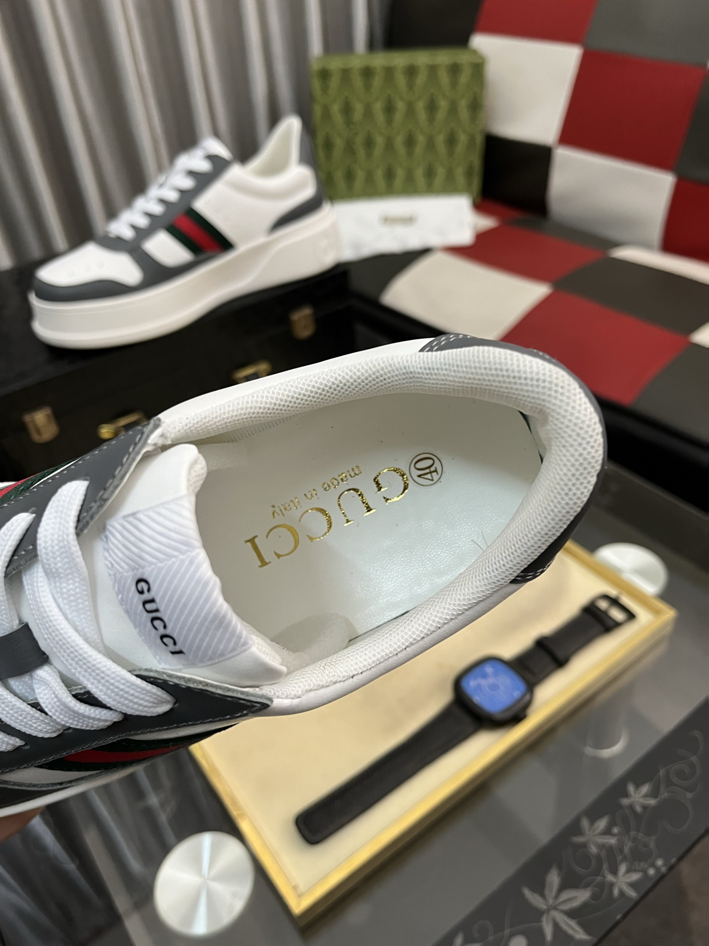 Gucci Sneakers-102