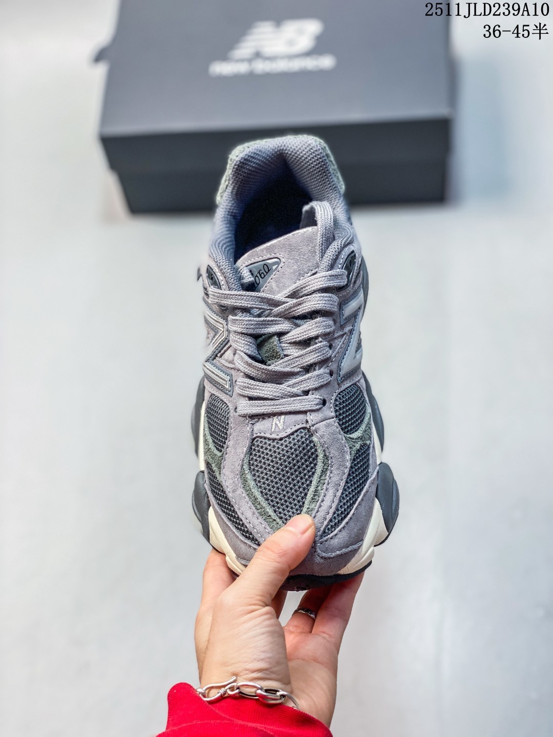 New Balance Sneakers-14