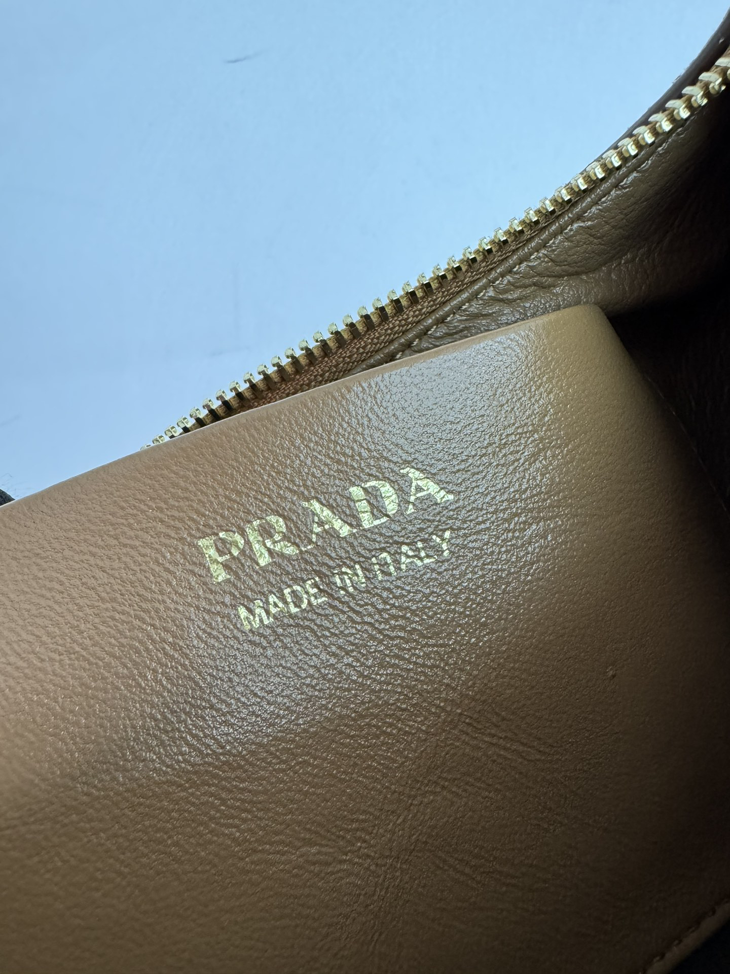 Prada Hot New Product-20