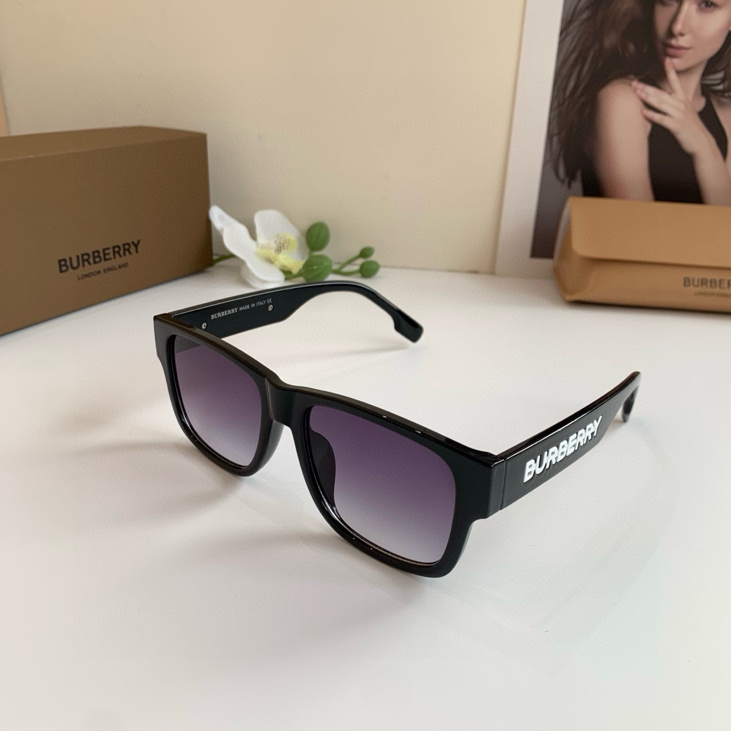 Burberry glasses-75