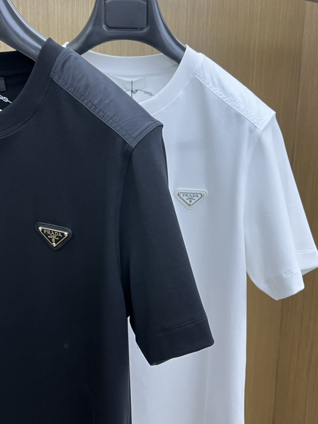 Prada clothing-13
