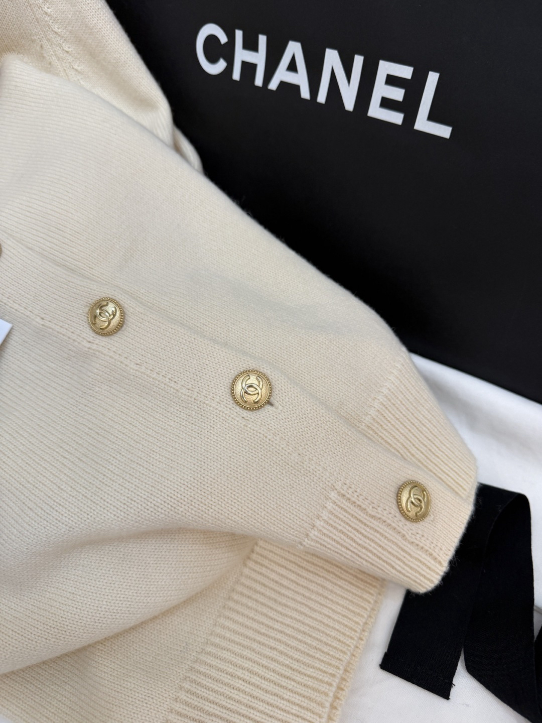 Chanel Clothing-23