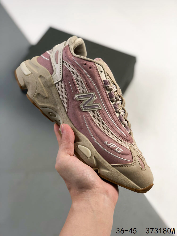 New Balance Sneakers-383