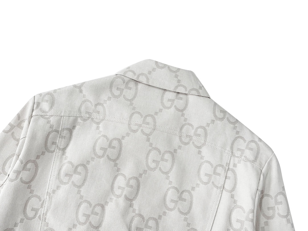 Gucci Clothing-248
