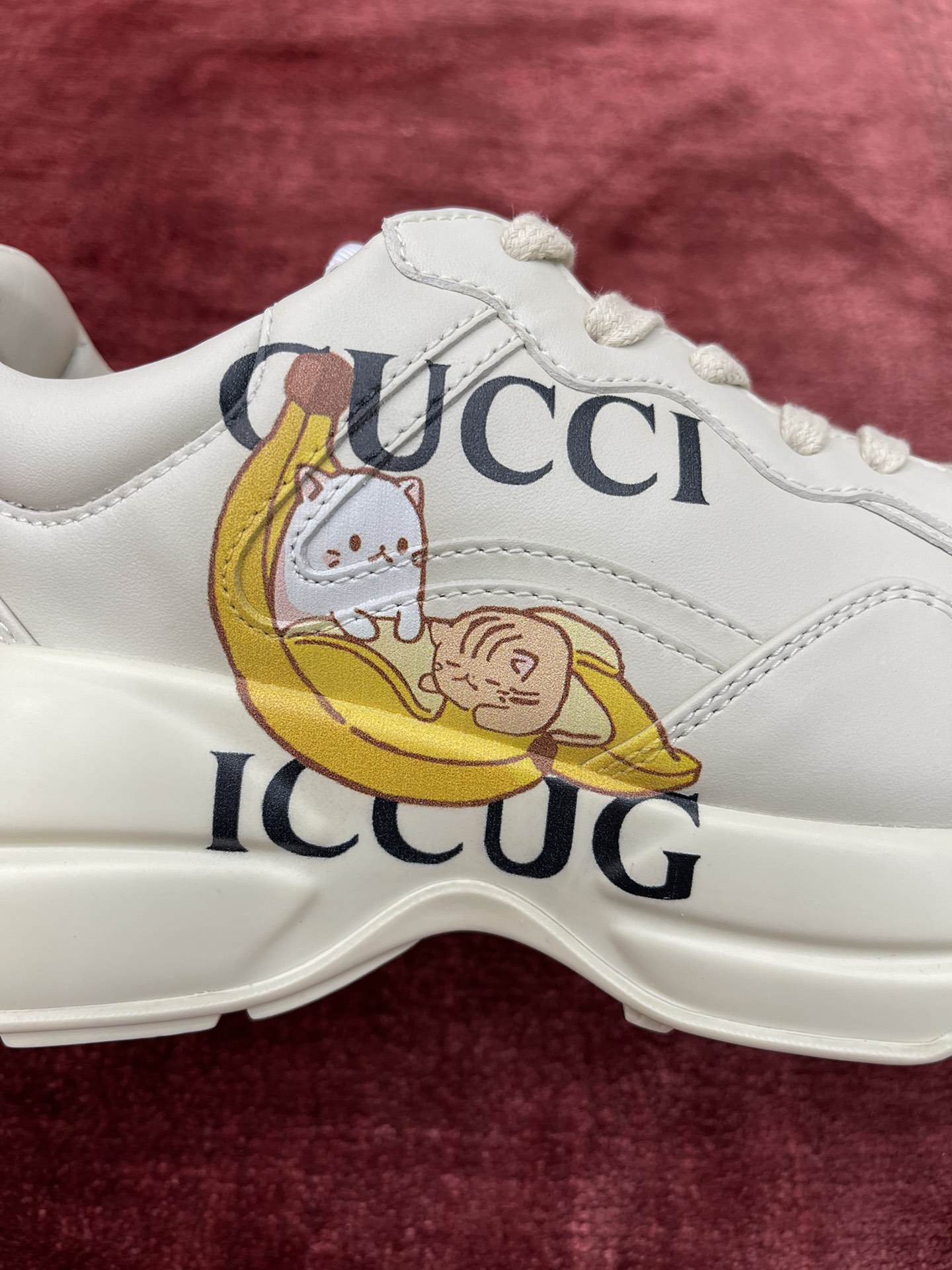 Gucci Sneakers-177
