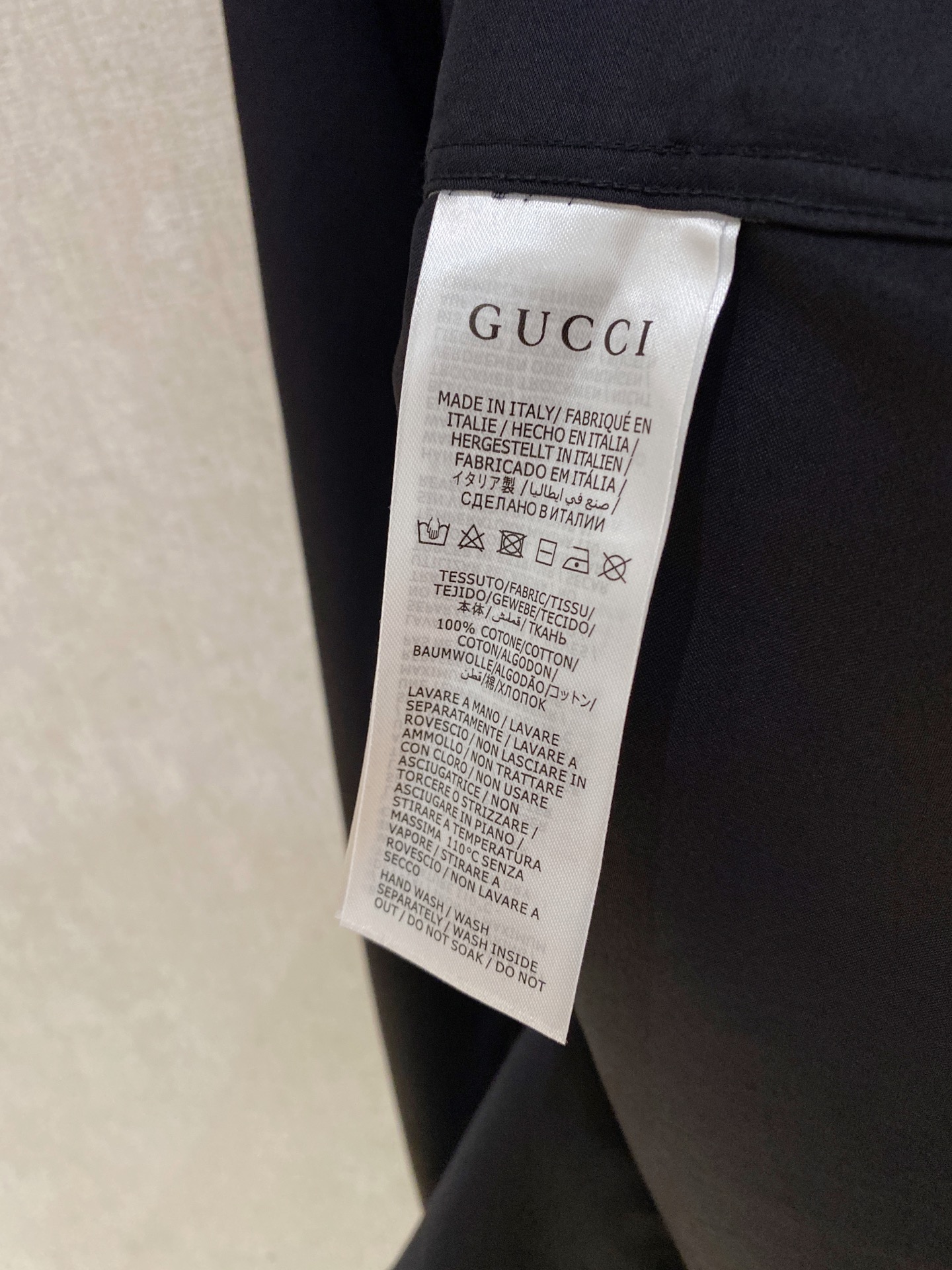 Gucci Clothing-137