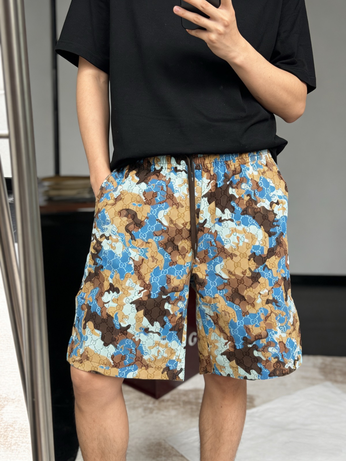 Gucci clothing-9