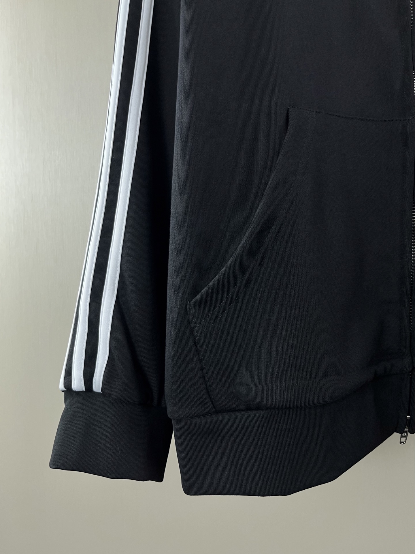 Balenciaga Clothing-346