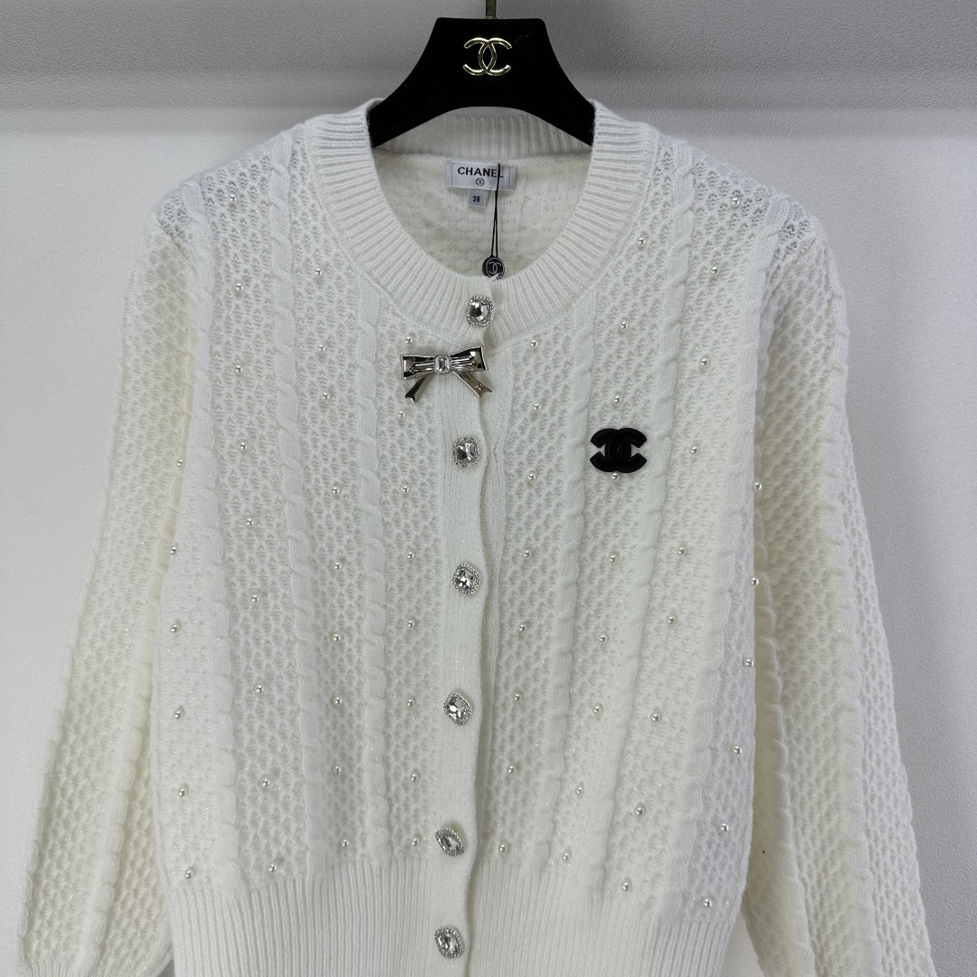 Chanel Clothing-19