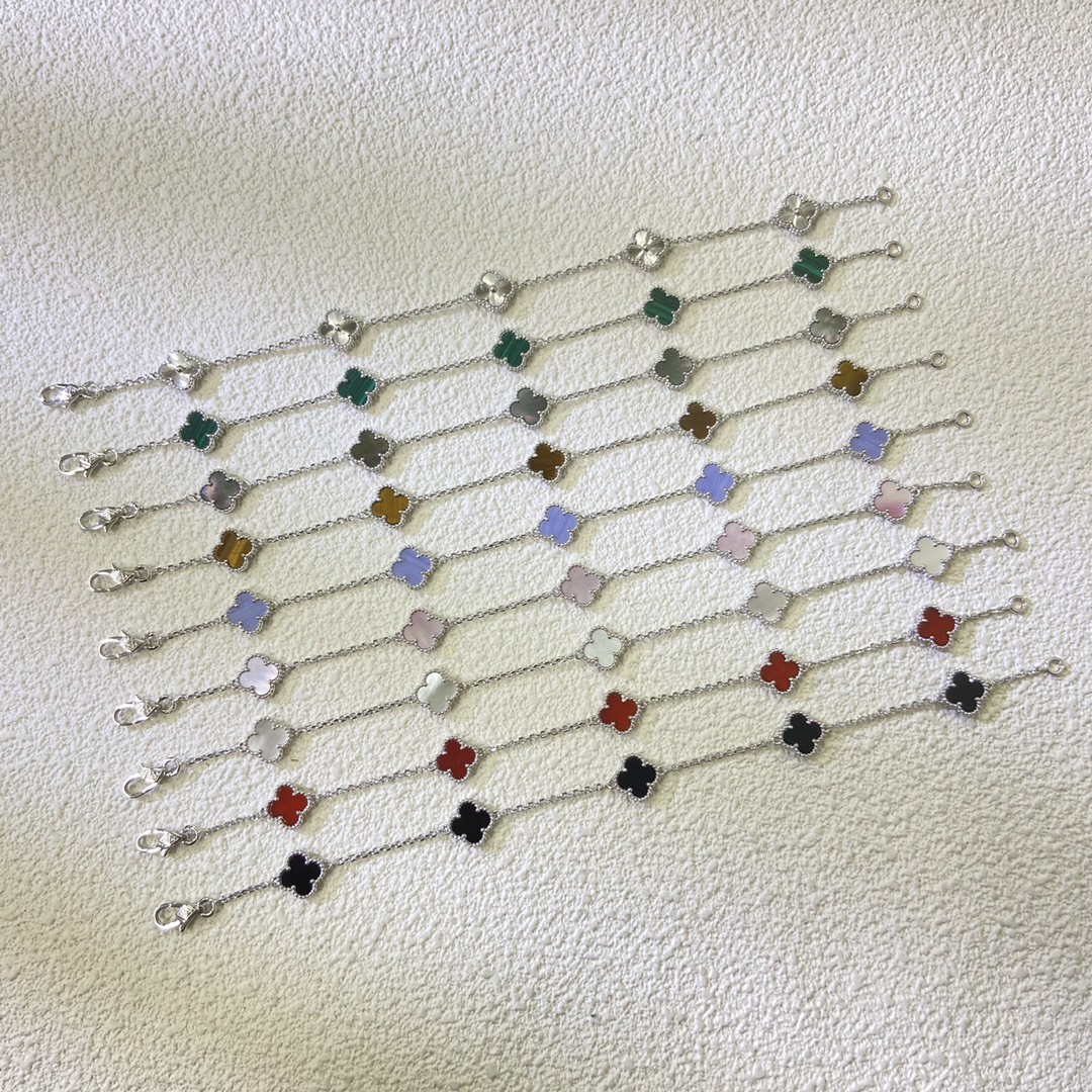 Van Cleef & Arpels Bracelet-126