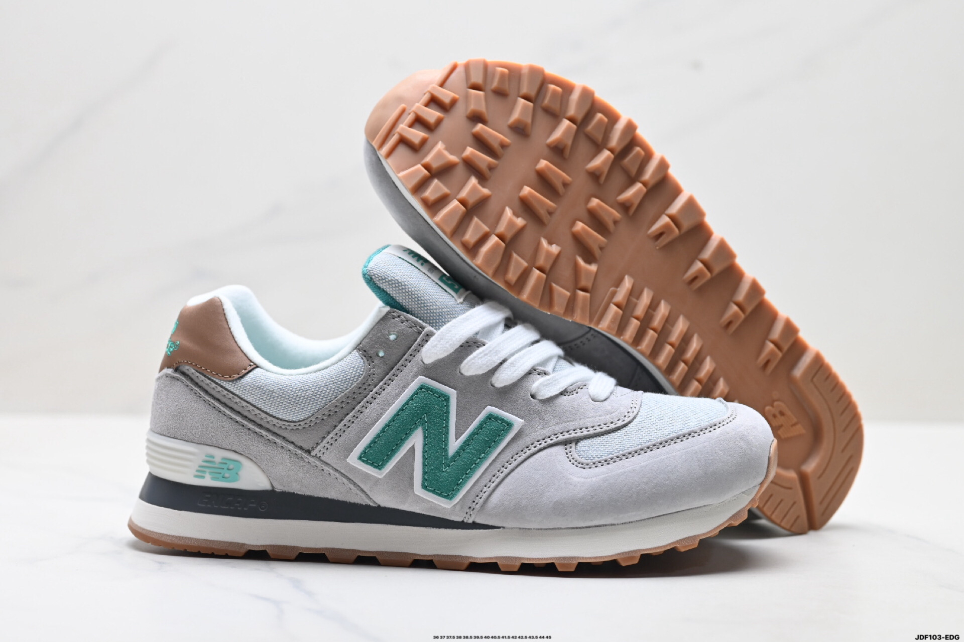 New Balance Sneakers-3