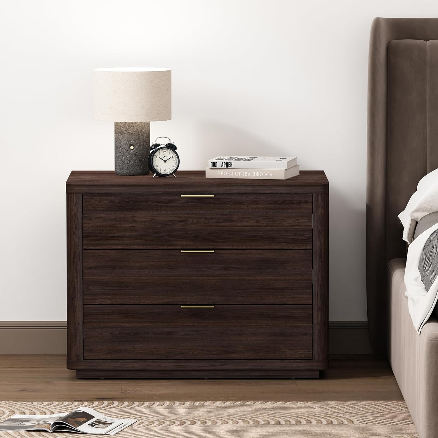 Manhattan Comfort Evelyn Nightstand with 3 Drawers, Minimalist Wood Grain Bedside Table with Rounded Corners and Raised Base, Modern End Table for Bedroom, Entryway, or Living Room in Brown