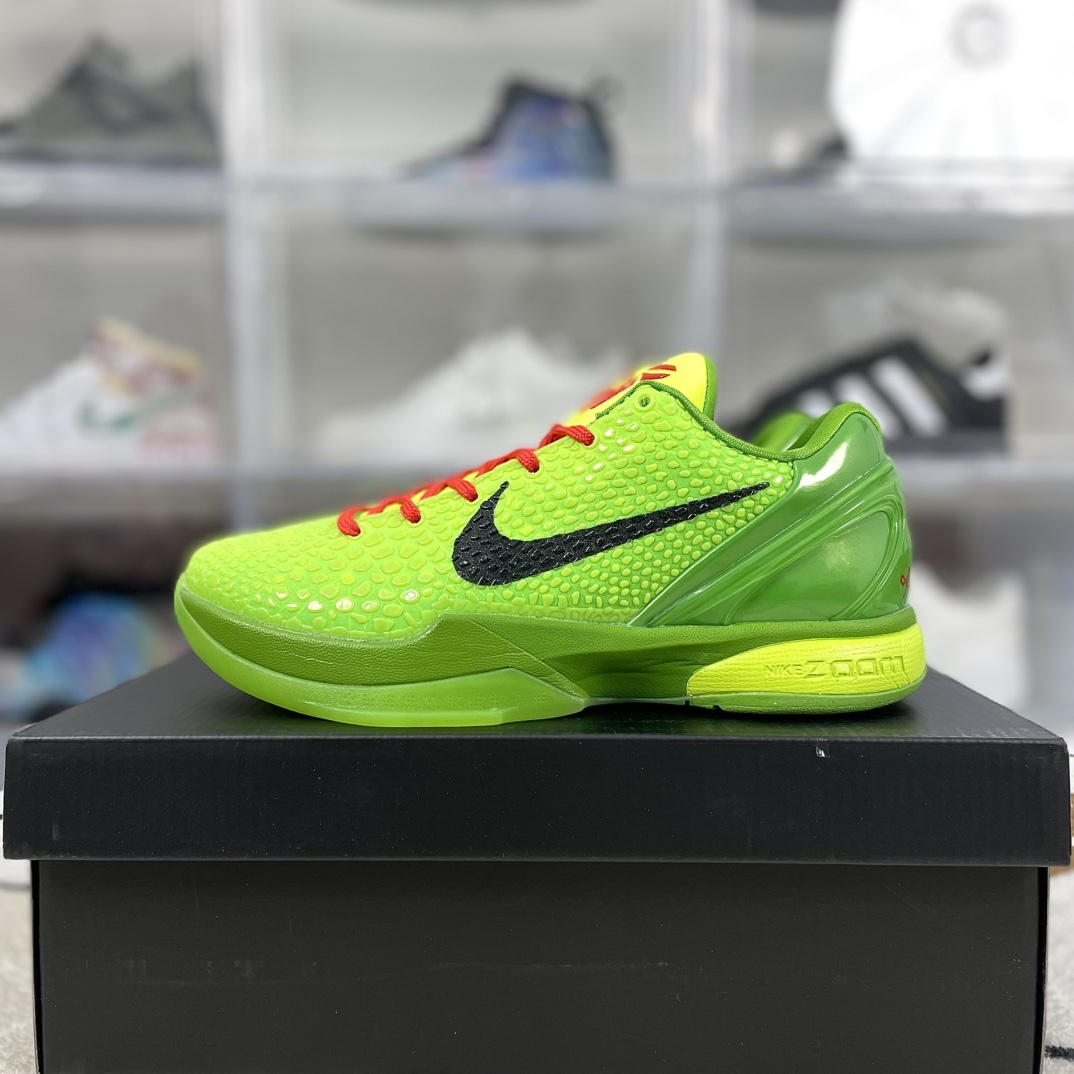 Nike Sneakers-174