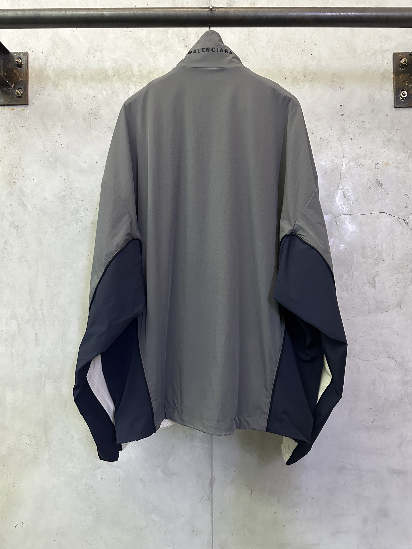 Balenciaga Clothing-360