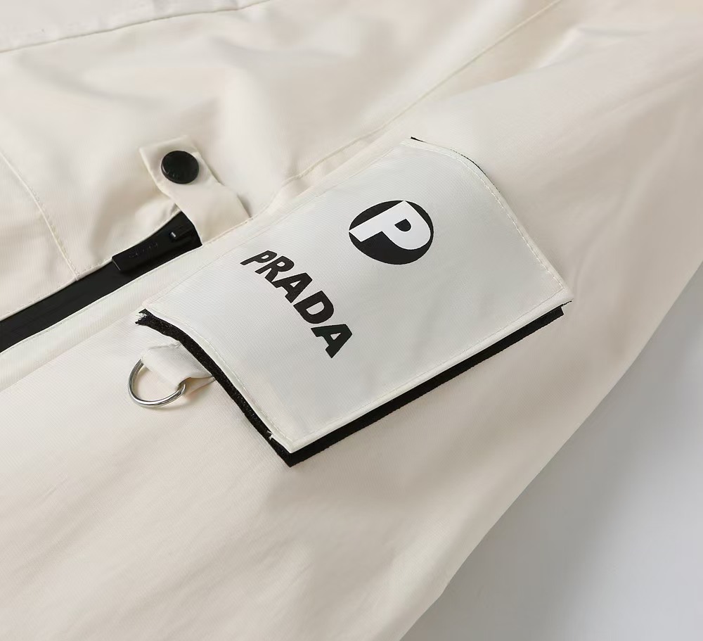 Prada Clothing-317