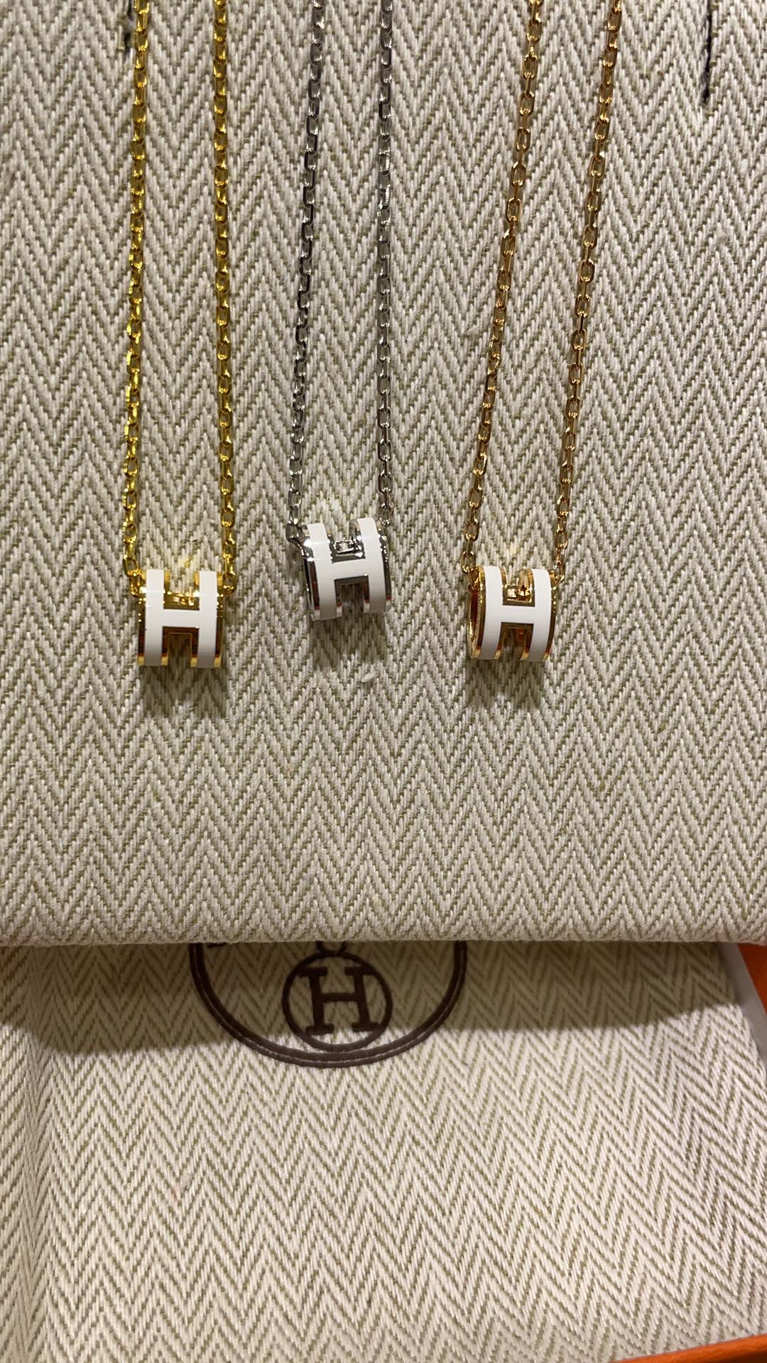 Hermes necklace-58