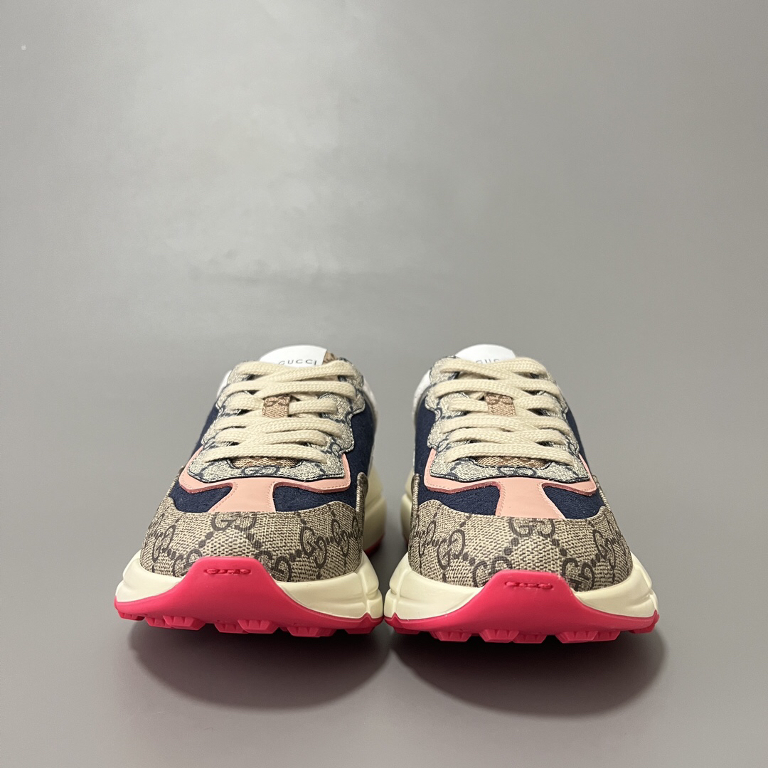 Gucci Sneakers-56