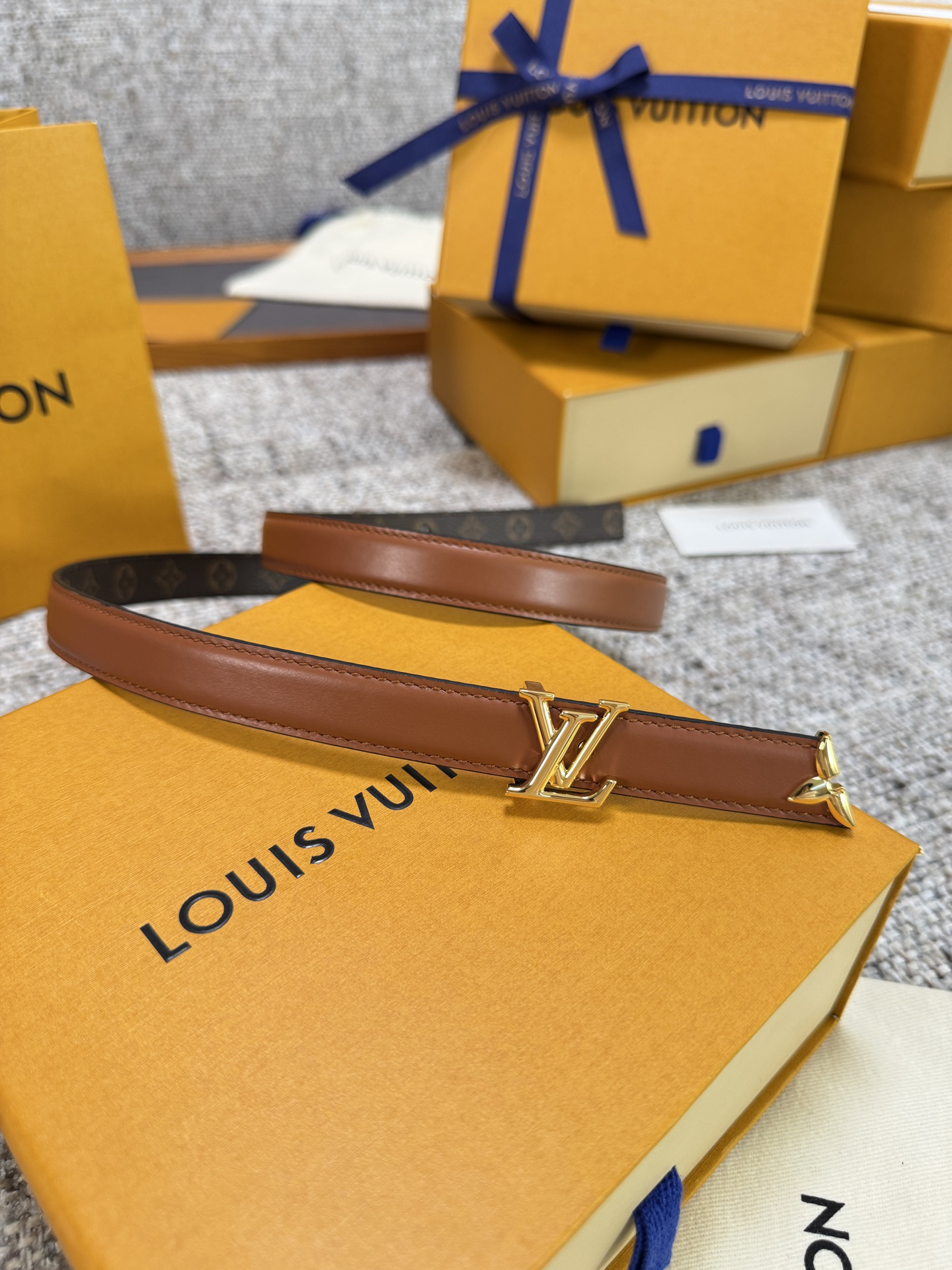 Lv belt-74