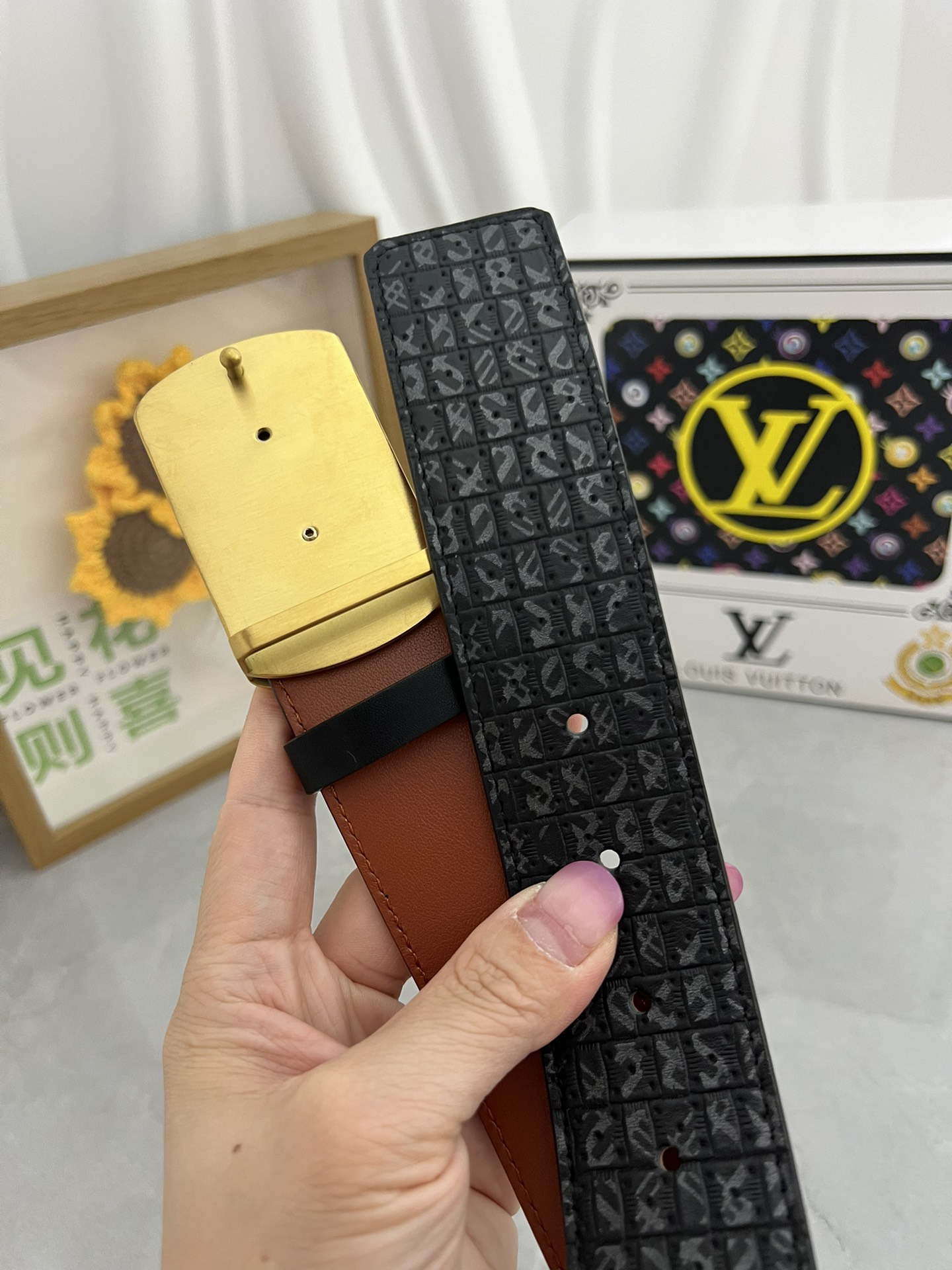 Lv belt-11