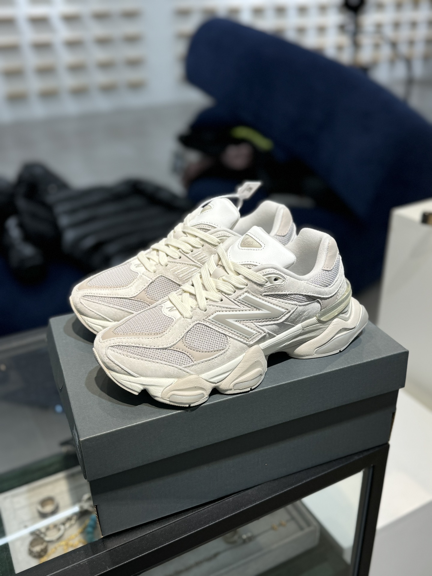 New Balance Sneakers-206