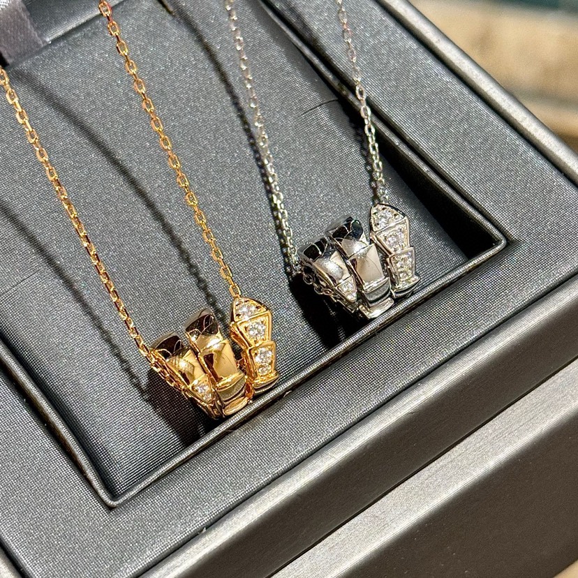 Bottega Veneta necklace-40