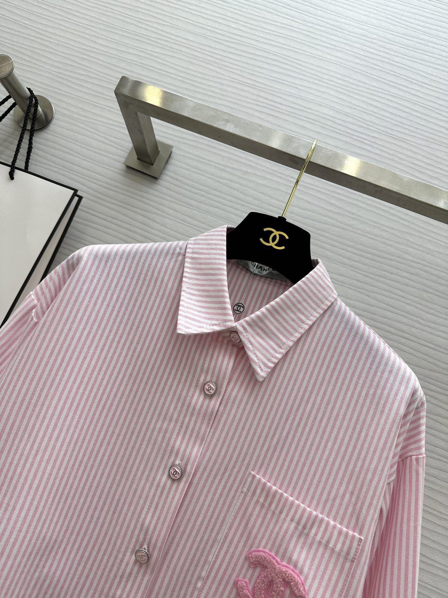 Chanel clothing-153