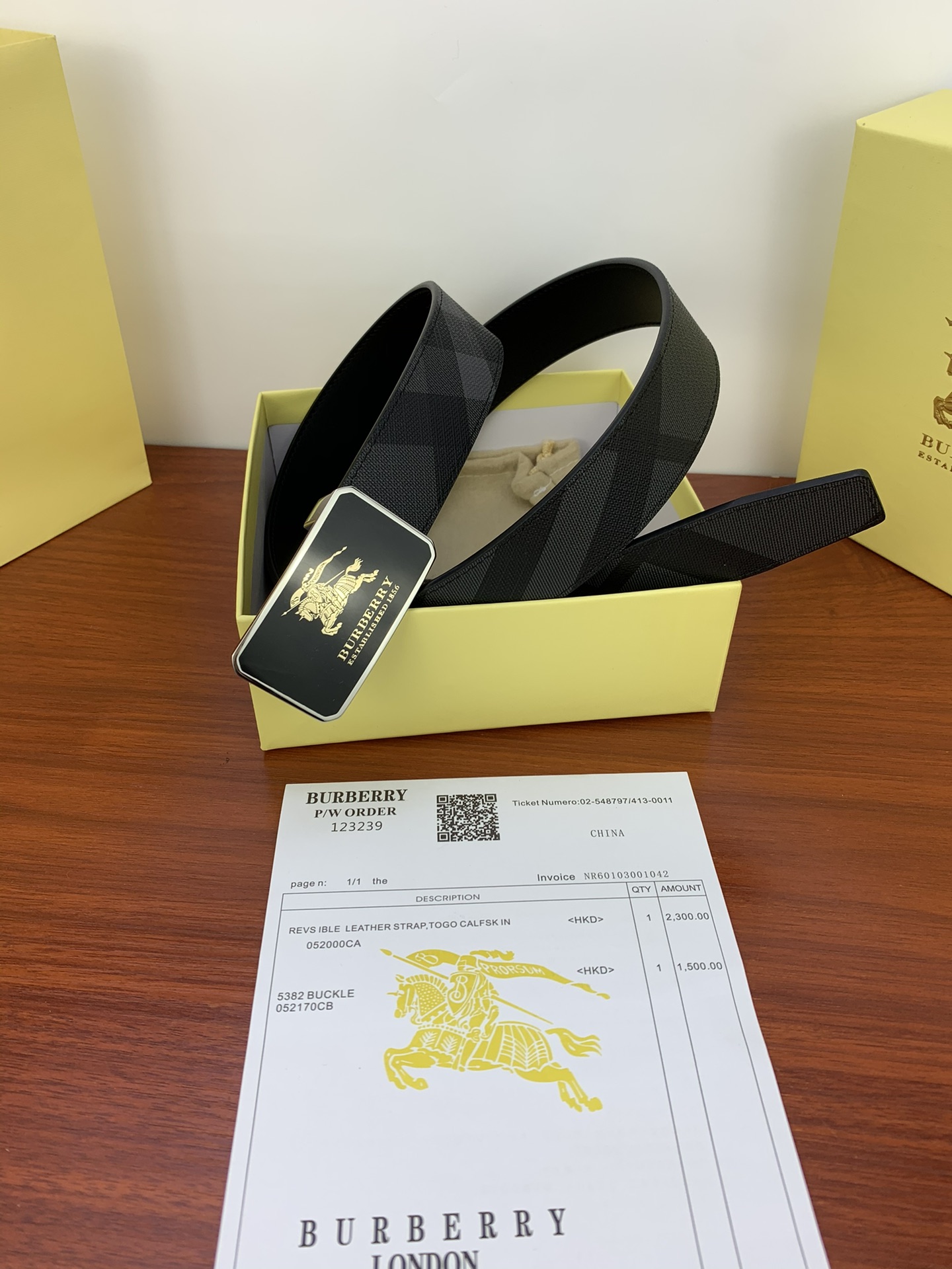Burberry belt-88