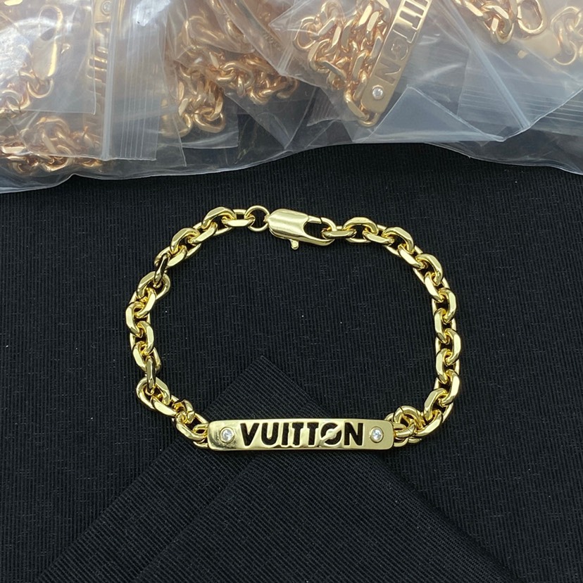 LV Bracelet-23