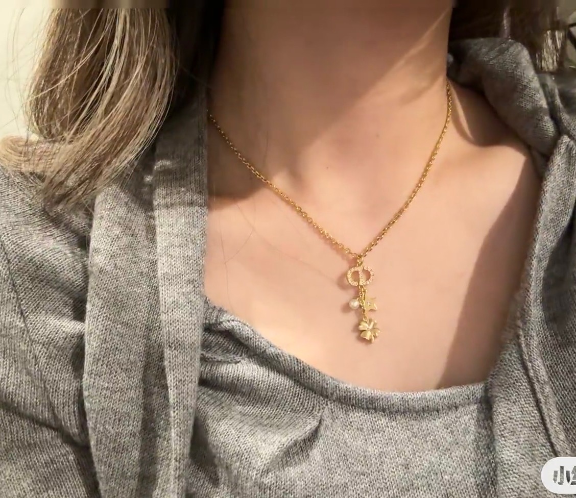 Dior necklace-27