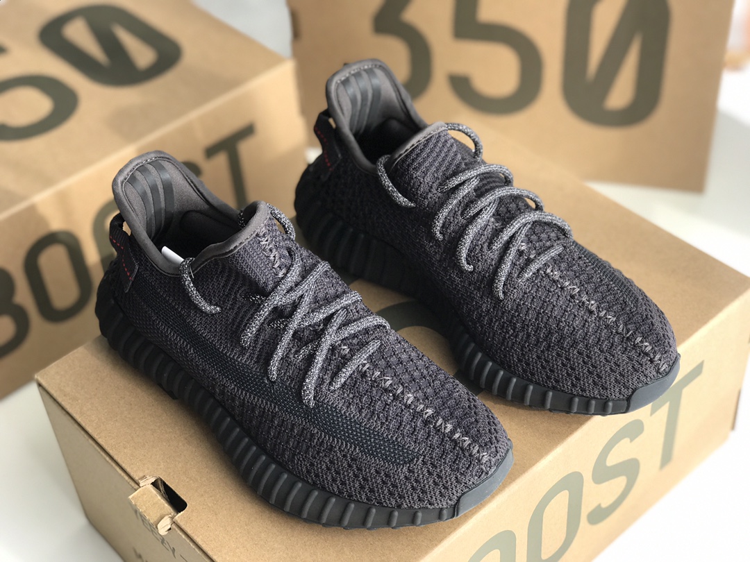 Adidas Sneakers-302