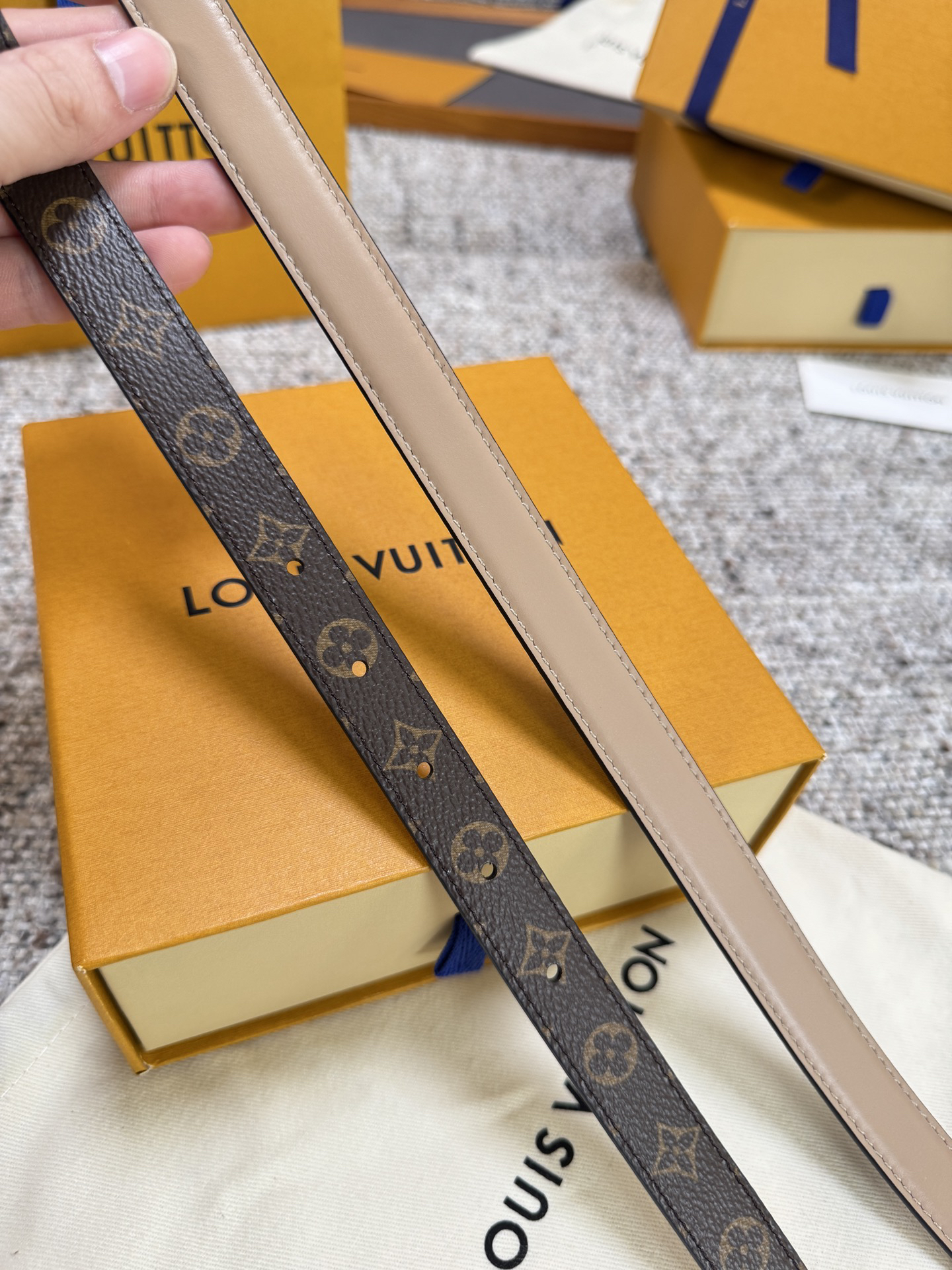 Lv belt-77