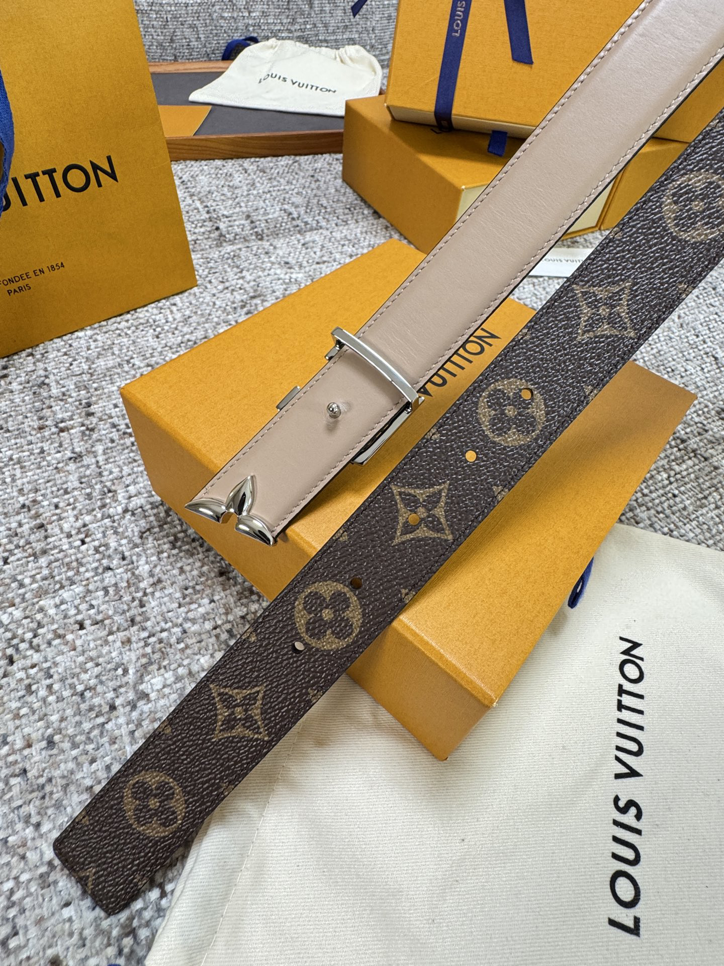 Lv belt-71