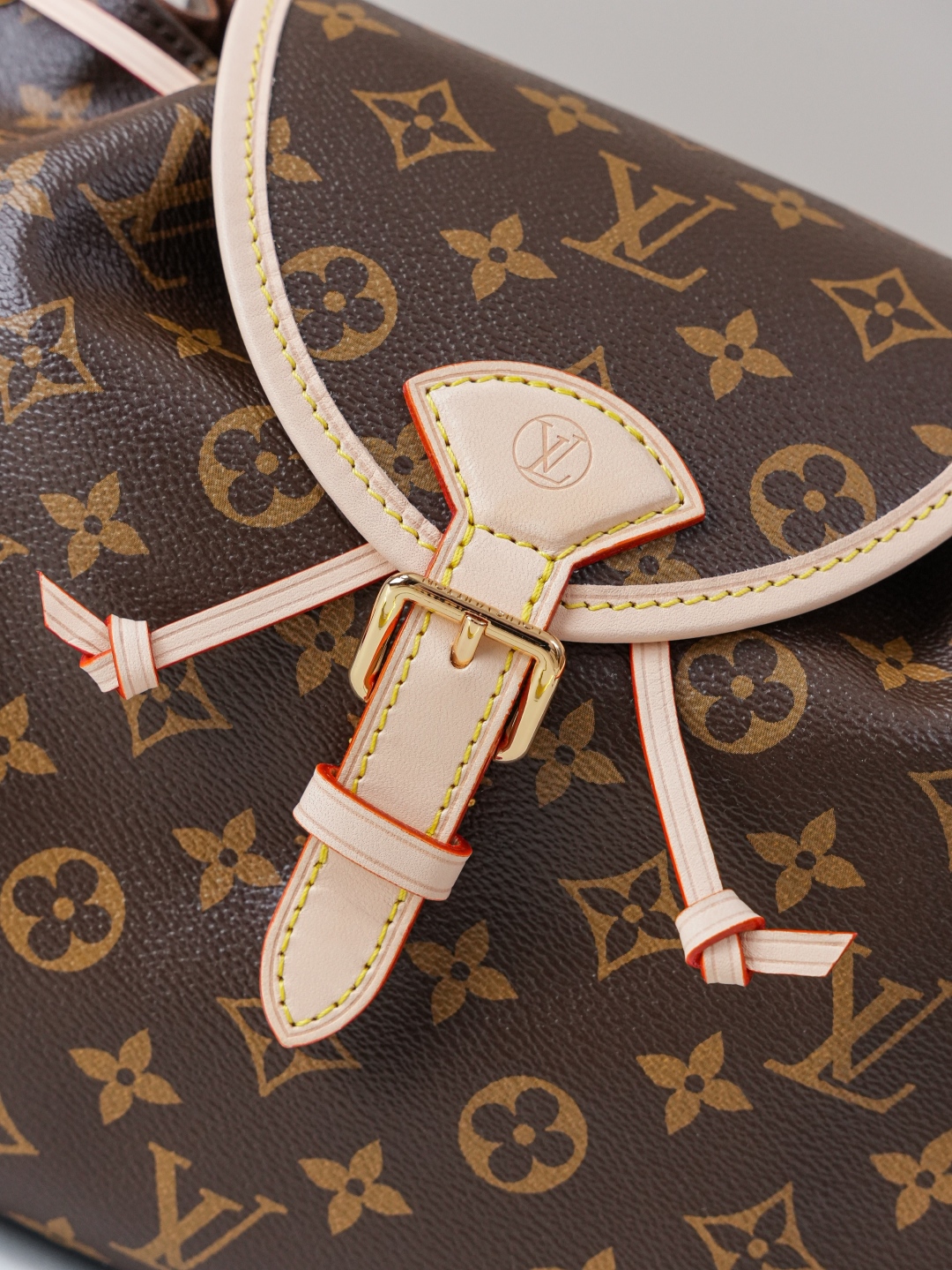 Louis Vuitton Hot New Product-68