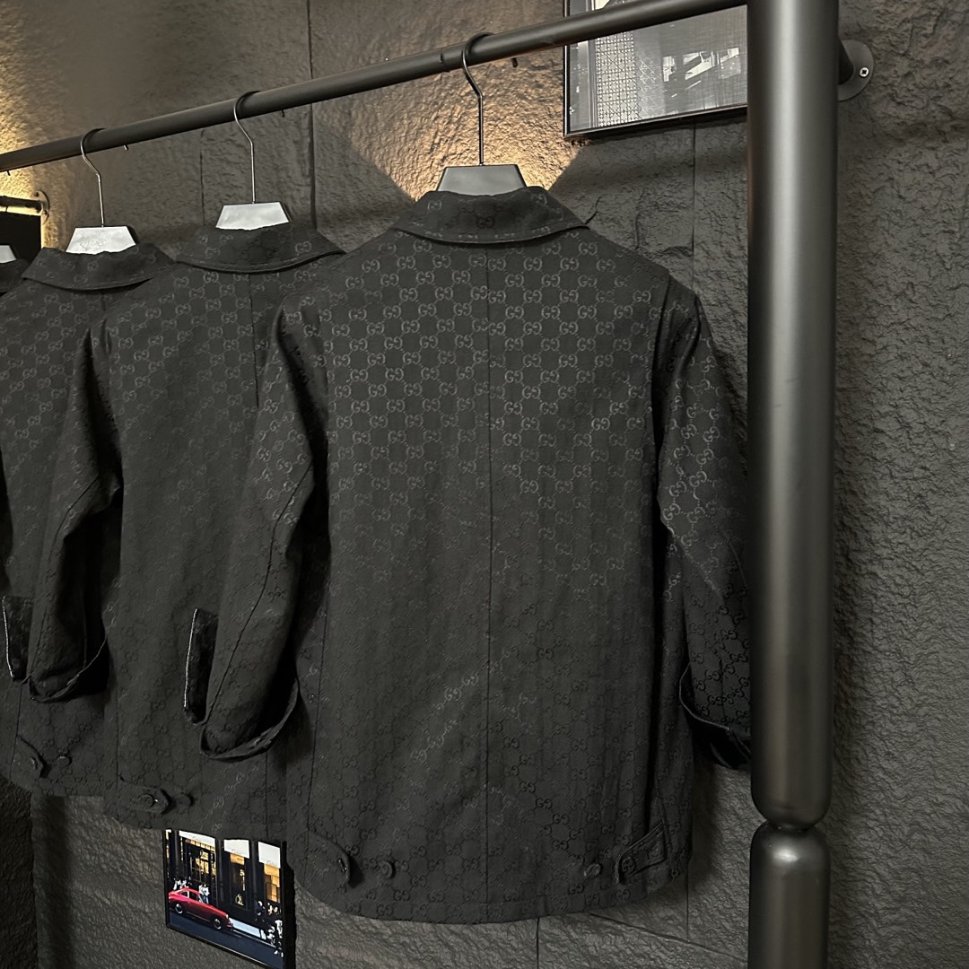 Gucci Clothing-250